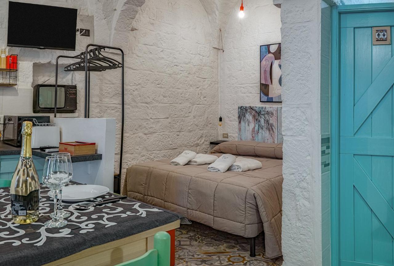 Casa Vacanze “House On The Left” Ceglie Messapica Zewnętrze zdjęcie