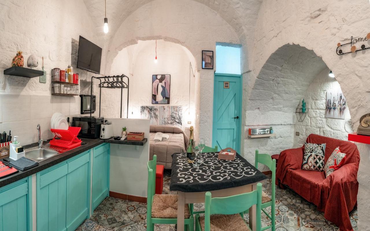 Casa Vacanze “House On The Left” Ceglie Messapica Zewnętrze zdjęcie